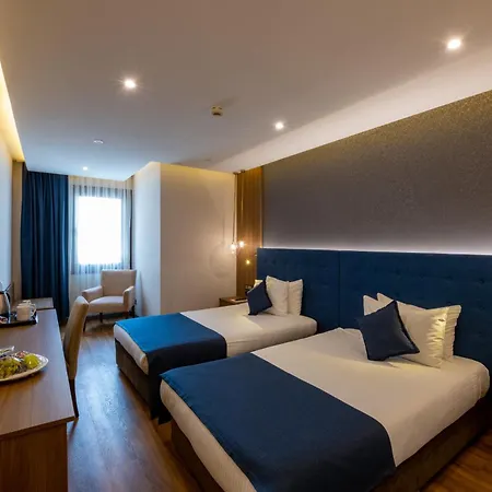 Taksim Crystal & 4* Isztambul