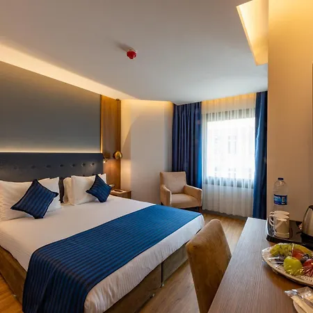 Taksim Crystal &