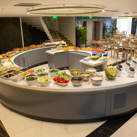 Hotel Taksim Crystal & 4*