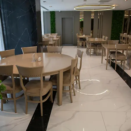 Taksim Crystal & 4* Istanbul