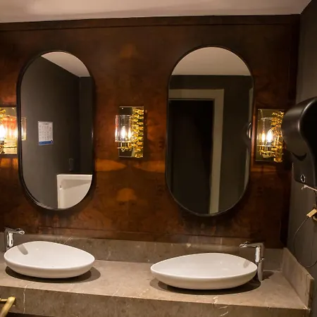 Hotel Taksim Crystal & 4*