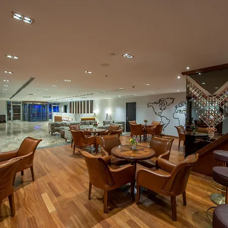 Taksim Crystal & 4*