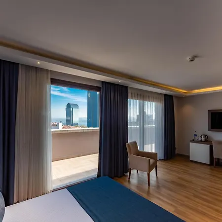 فندق Taksim Crystal &