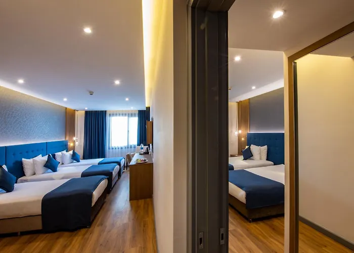 Hotel Taksim Crystal &