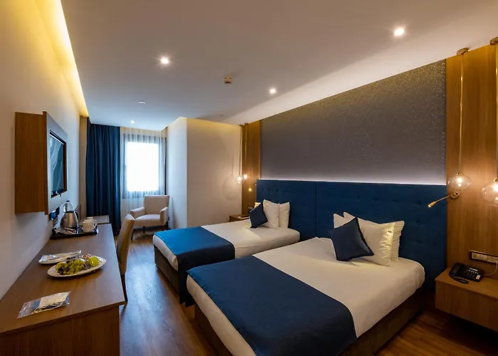 Taksim Crystal & 4* Istanbul