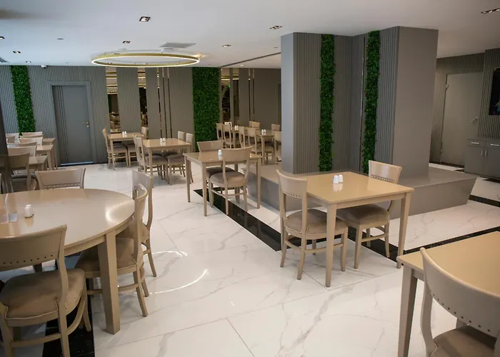 Taksim Crystal & Istanbul