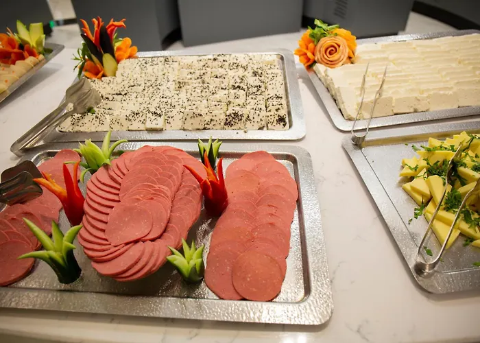 Taksim Crystal & 4* Istanbul