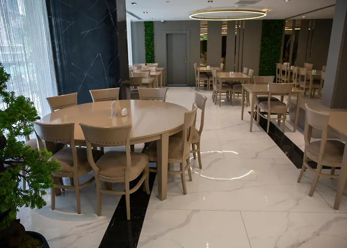 Taksim Crystal & 4* Istanbul