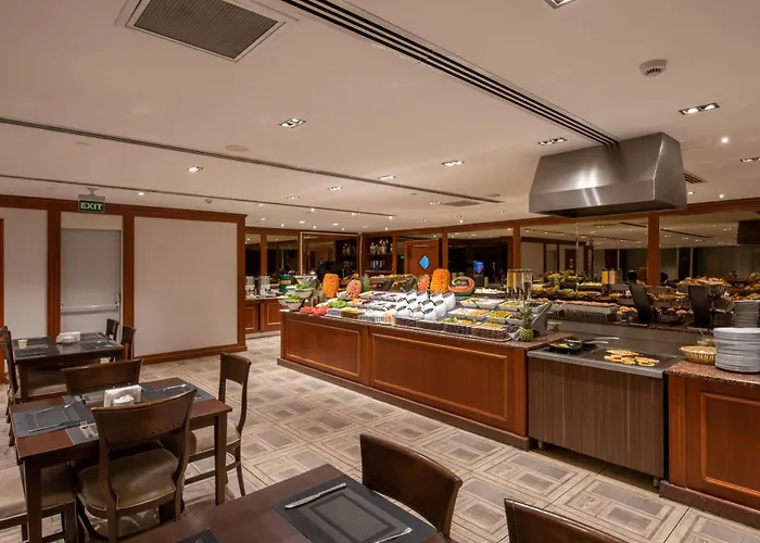 Taksim Crystal & Hotel 4*