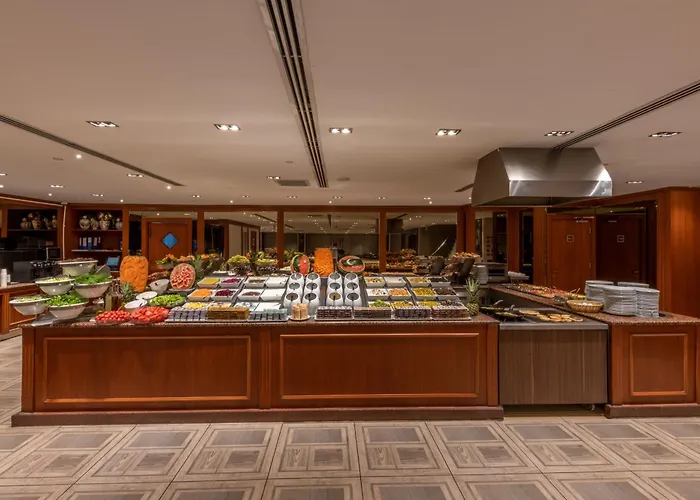 Taksim Crystal & Hotel 4*