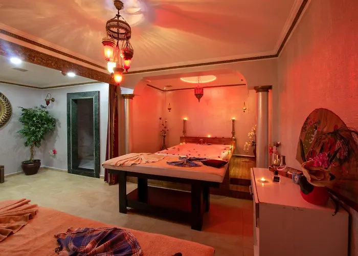 Hotel Taksim Crystal & 4*